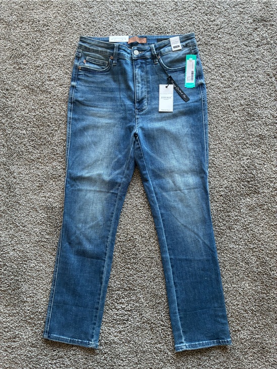 Judy Blue Denim - Judy Blue Medium Blue Capri Jeans